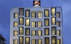 The Hhi Select